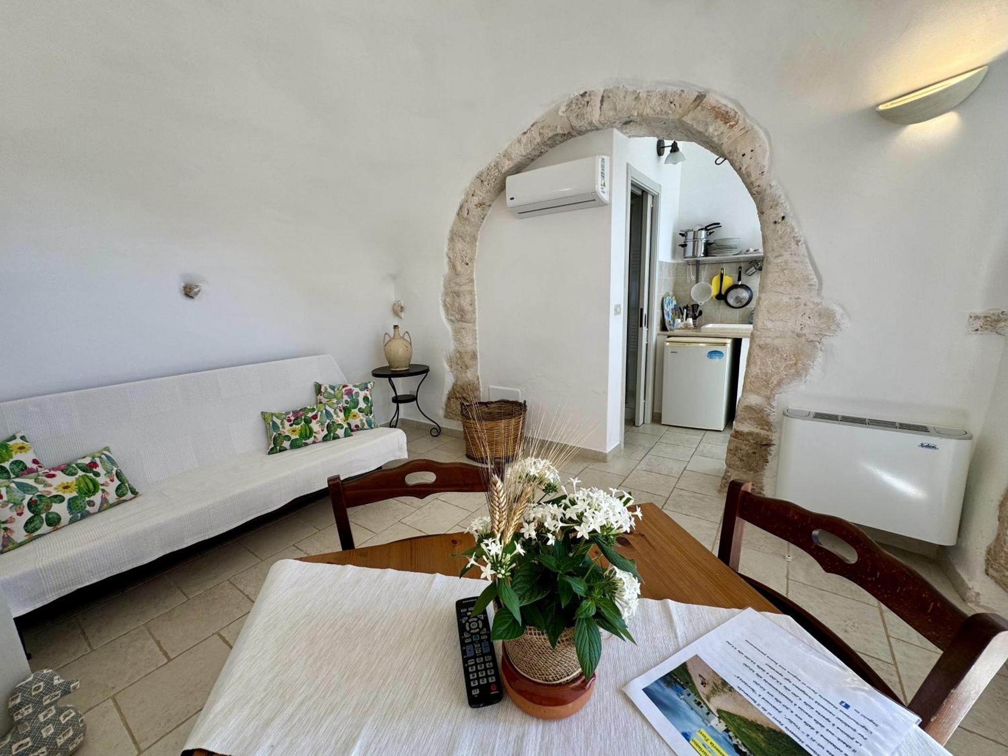 Masseria Ferri Ostuni Eksteriør billede