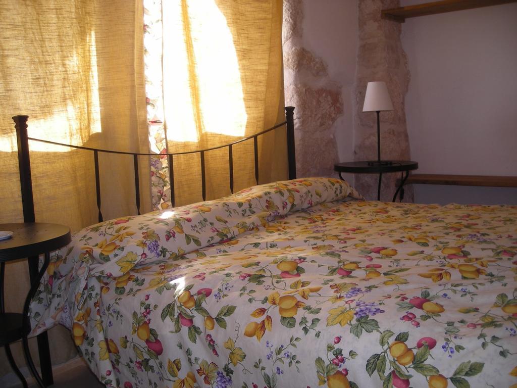 Masseria Ferri Ostuni Værelse billede